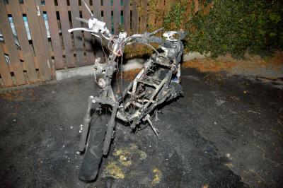 Brandstiftung am fruehen Sonntagmorgen in Waiblingen